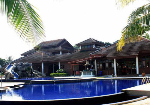 Green Village Pasir Salak Eco River Resort Kampung Gajah  エクステリア 写真